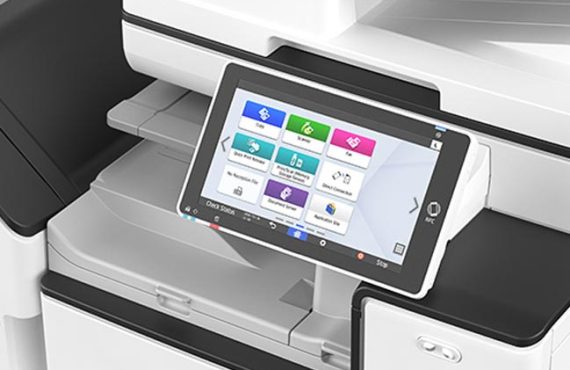 ricoh im c2000 écran d'accueil tactile d'un photocopieur RICOH dernière génération