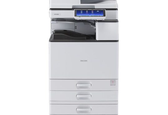 photocopieur multifonction blanc de marque RICOH